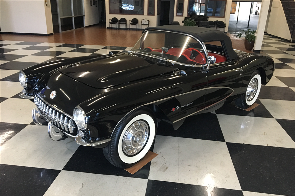 1957 CHEVROLET CORVETTE 