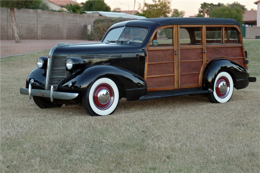 1937 PONTIAC WOODY WAGON