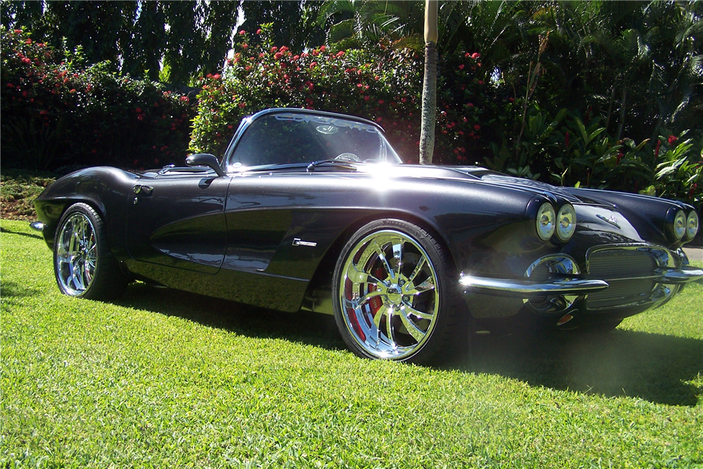 1962 CHEVROLET CORVETTE CUSTOM CONVERTIBLE