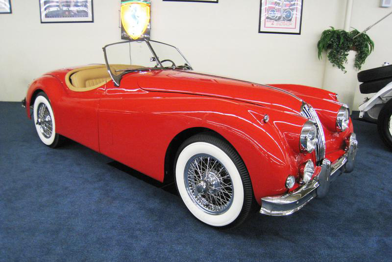 1955 JAGUAR XK 140 ROADSTER