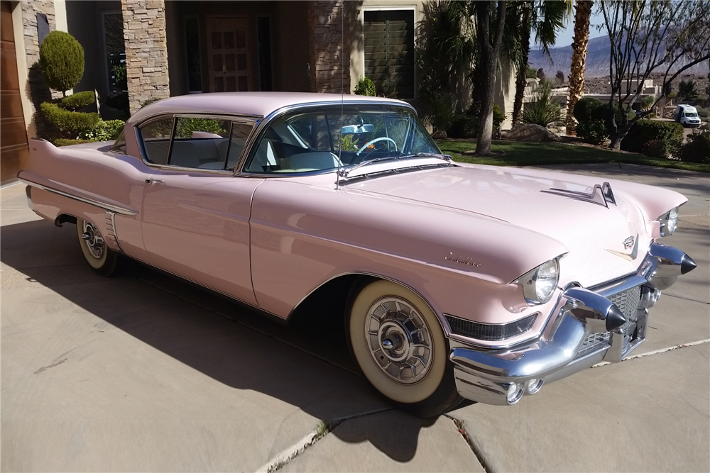 1957 CADILLAC SERIES 62