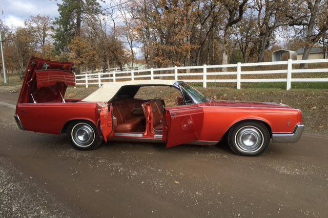 1966 LINCOLN CONTINENTAL CONVERTIBLE