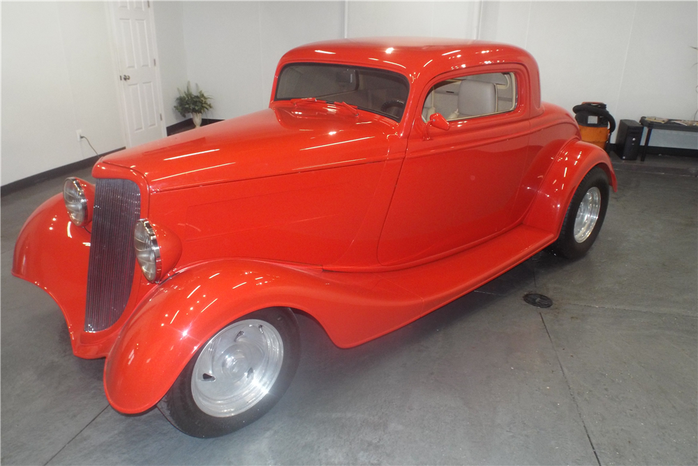 1934 FORD 3-WINDOW CUSTOM COUPE