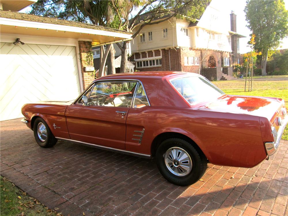 1966 FORD MUSTANG 2 DOOR COUPE