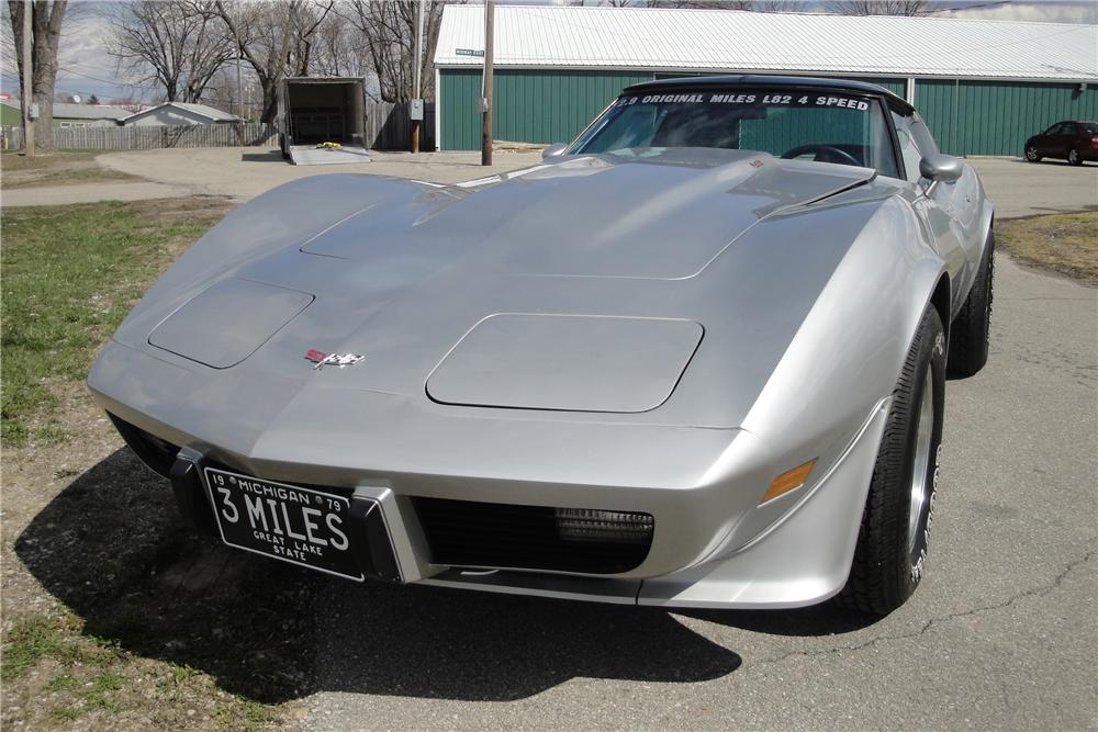 1979 CHEVROLET CORVETTE 2 DOOR COUPE