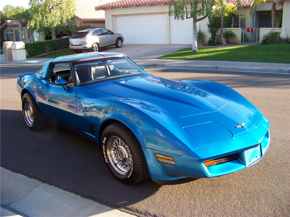 1981 CHEVROLET CORVETTE 2 DOOR COUPE