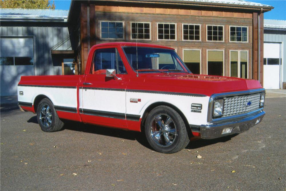 1972 CHEVROLET C-10 CUSTOM PICKUP