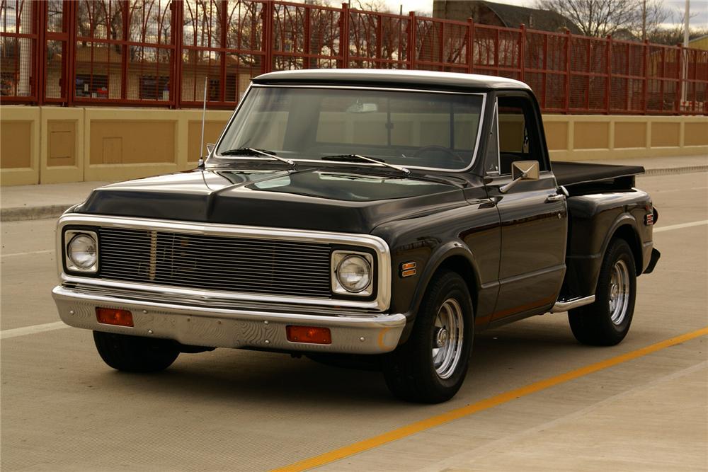 1970 CHEVROLET C-10 CUSTOM STEPSIDE PICKUP