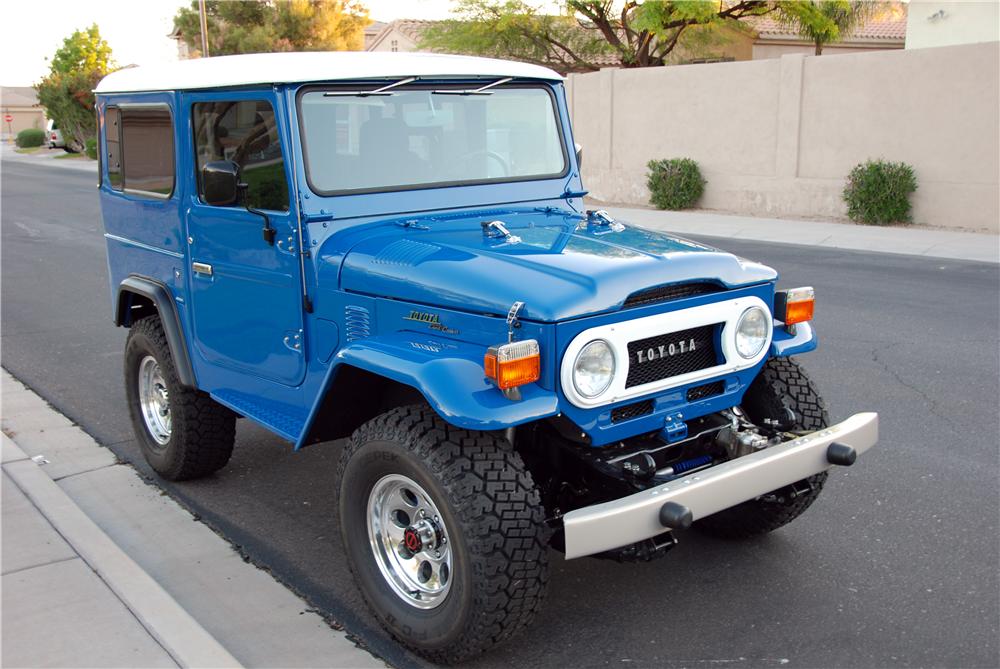 1973 TOYOTA LAND CRUISER FJ-40 CUSTOM SUV