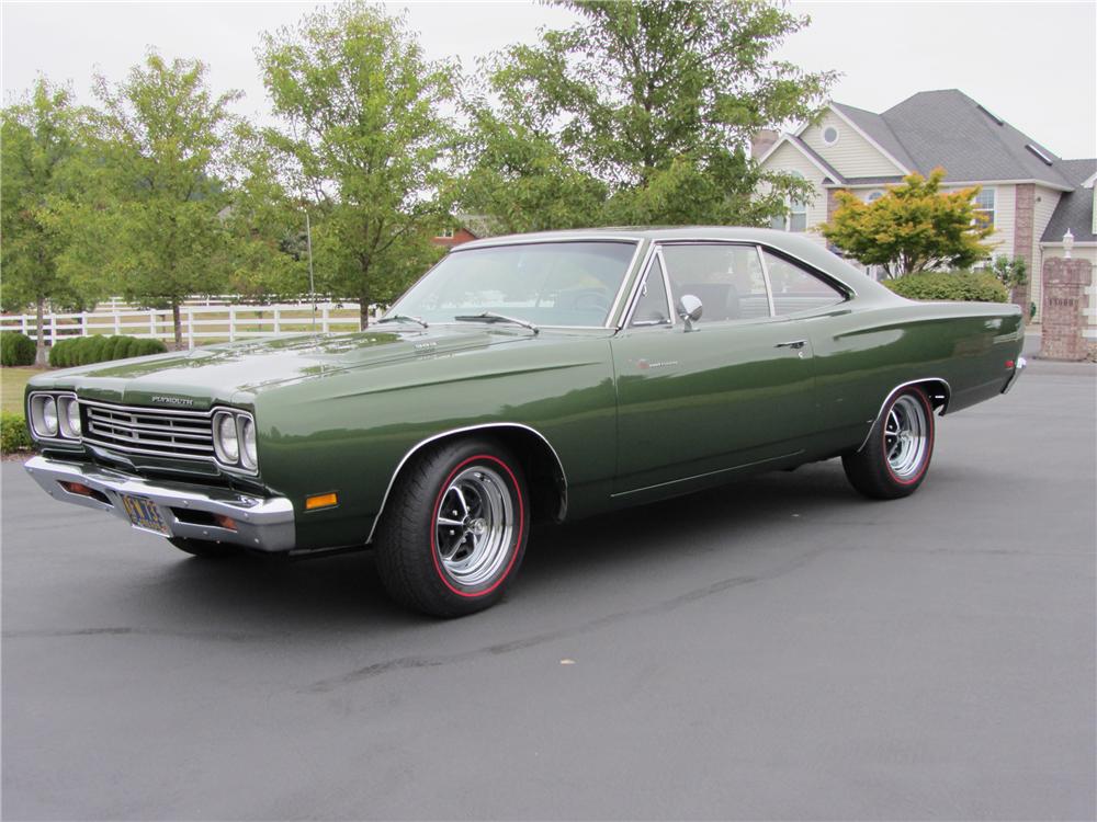 1969 PLYMOUTH ROAD RUNNER 2 DOOR HARDTOP