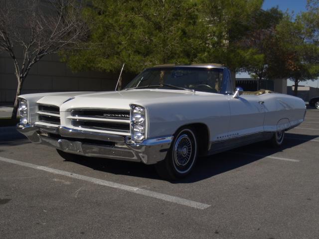 1966 PONTIAC BONNEVILLE CONVERTIBLE