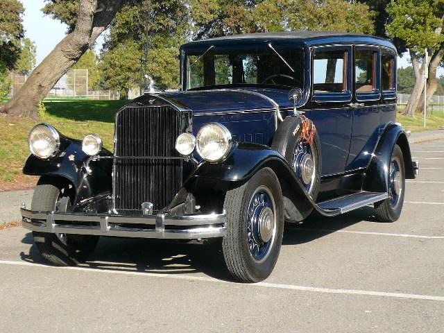 1931 PIERCE-ARROW 5 PASSENGER SEDAN