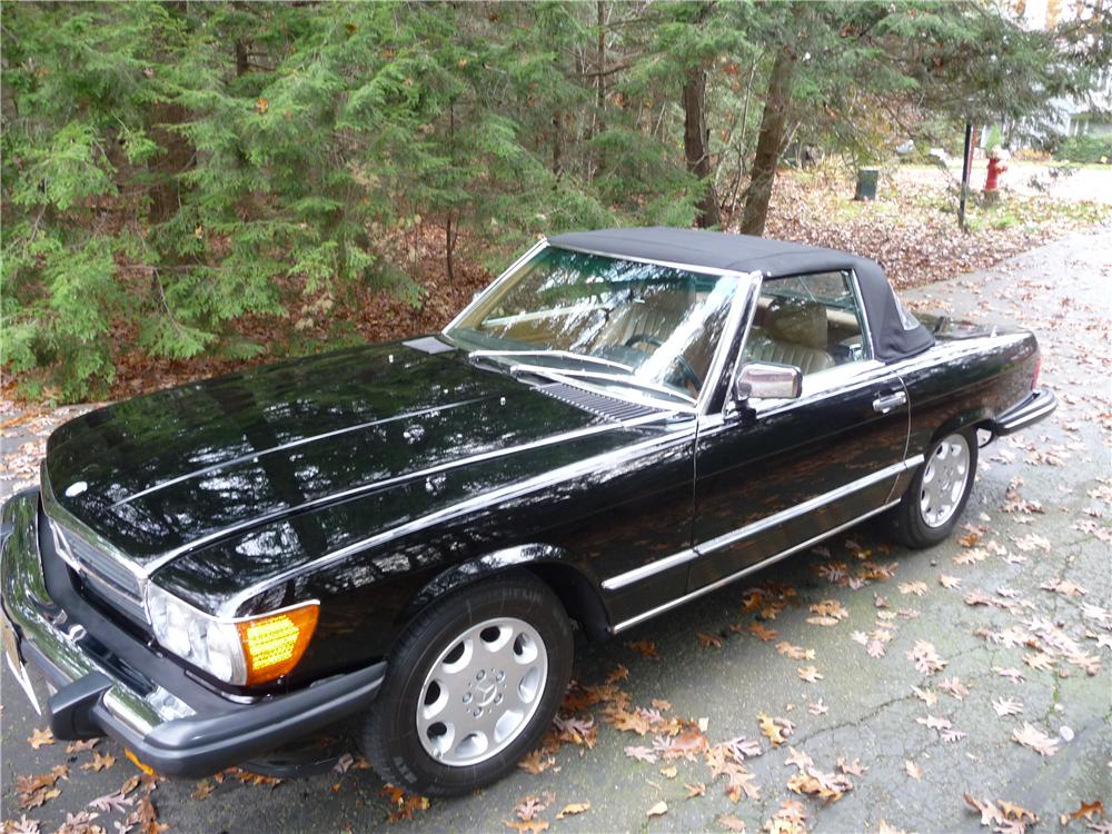 1986 MERCEDES-BENZ 560SL ROADSTER