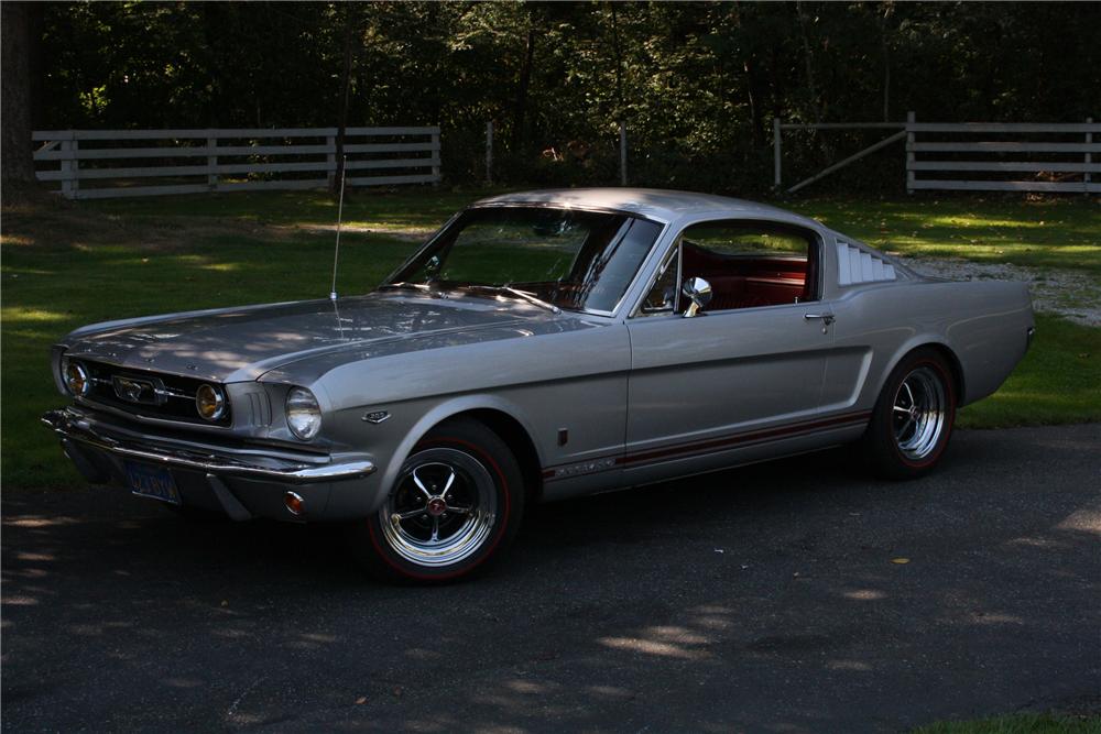 1966 FORD MUSTANG FASTBACK