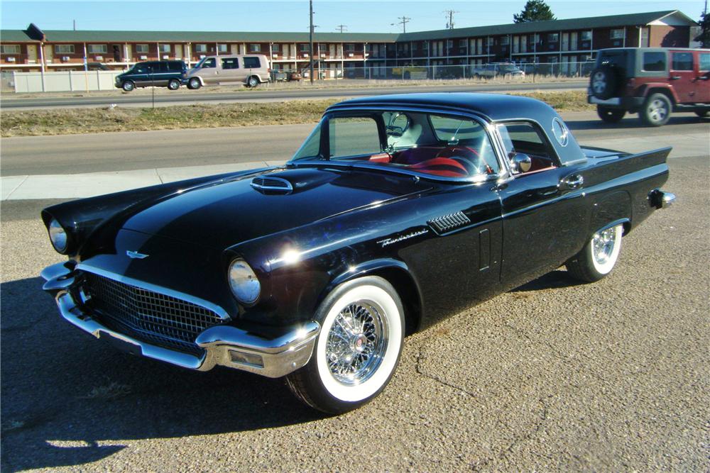 1957 FORD THUNDERBIRD CONVERTIBLE