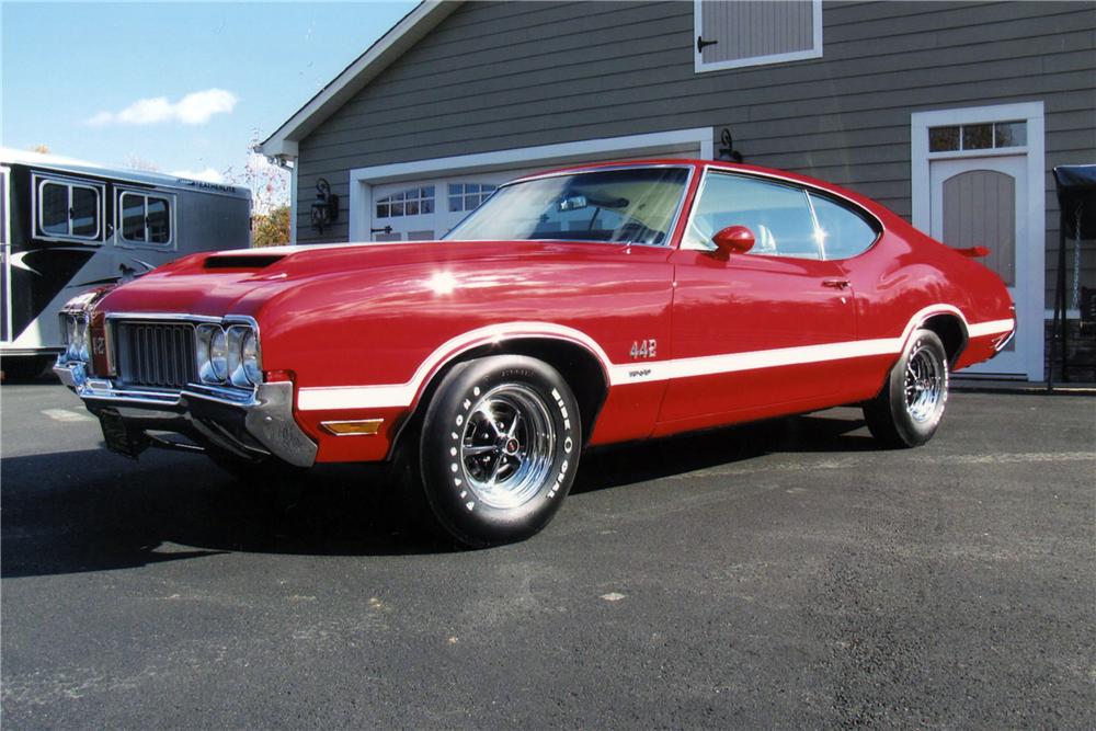 1970 OLDSMOBILE 442 W30 2 DOOR COUPE