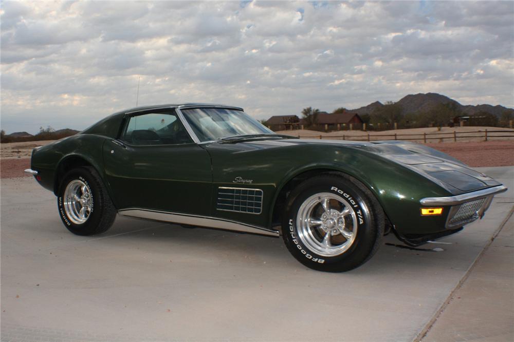 1971 CHEVROLET CORVETTE 2 DOOR COUPE