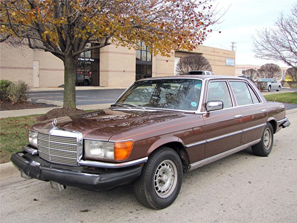 1979 MERCEDES-BENZ 450SEL SEDAN