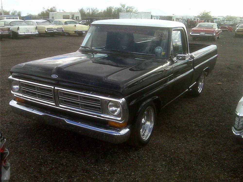 1972 FORD F-100 CUSTOM PICKUP