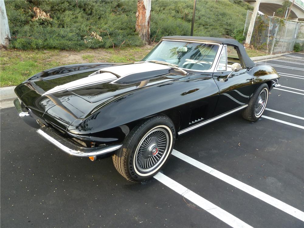 1967 CHEVROLET CORVETTE CONVERTIBLE