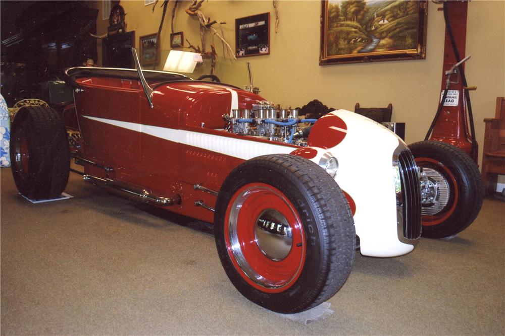 1926 FORD CUSTOM ROADSTER