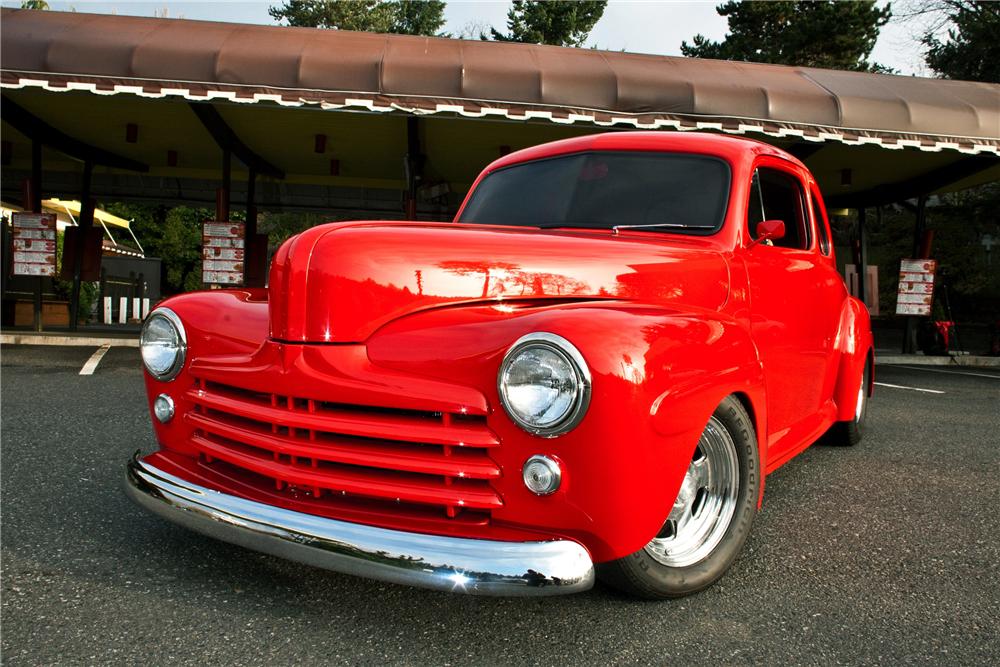 1947 FORD CUSTOM 2 DOOR COUPE