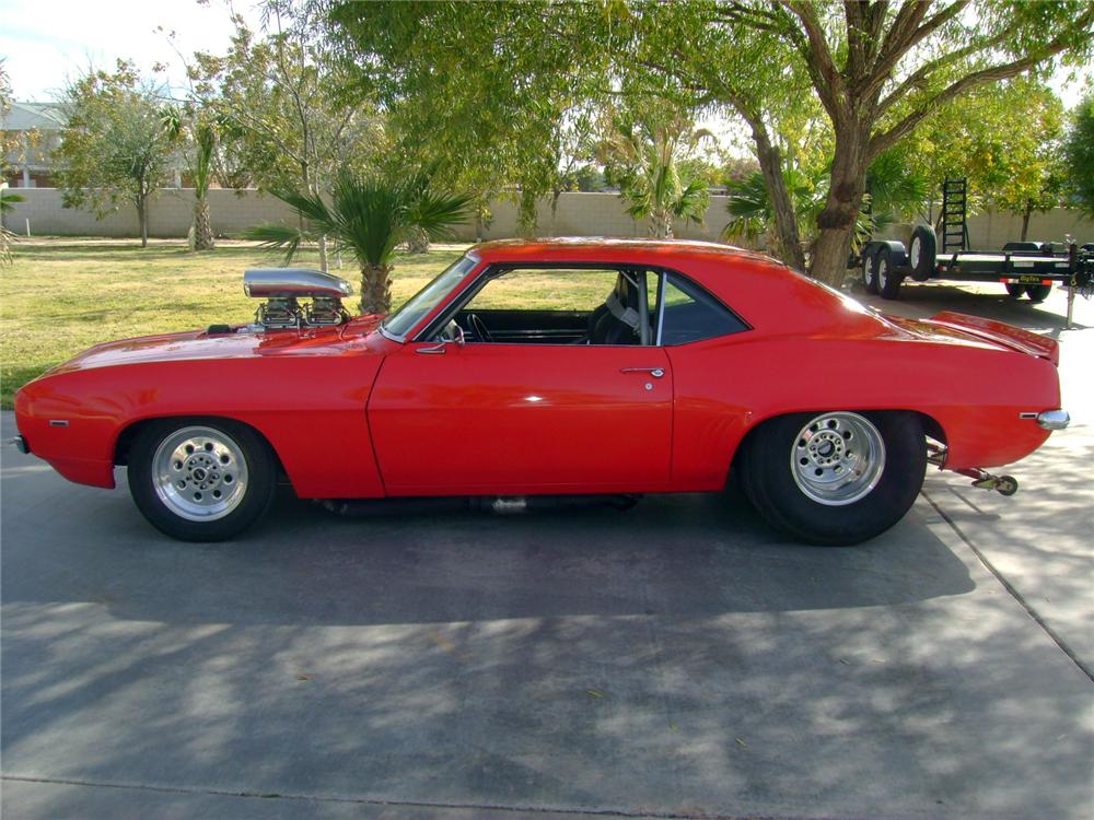 1969 CHEVROLET CAMARO CUSTOM 2 DOOR COUPE