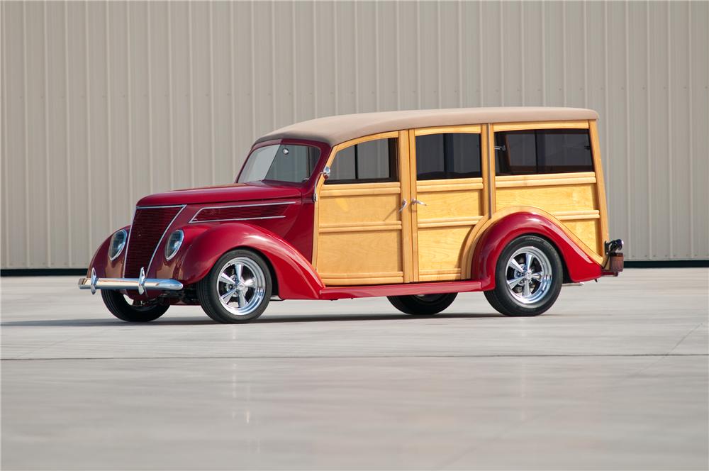 1937 FORD CUSTOM WOODY WAGON