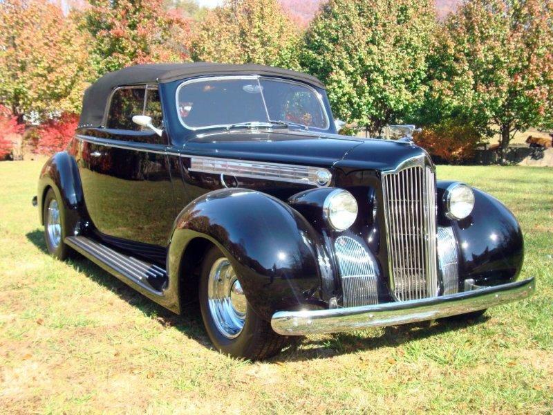 1940 PACKARD 110 CUSTOM CONVERTIBLE