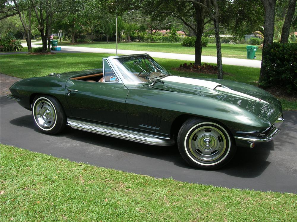 1967 CHEVROLET CORVETTE CONVERTIBLE