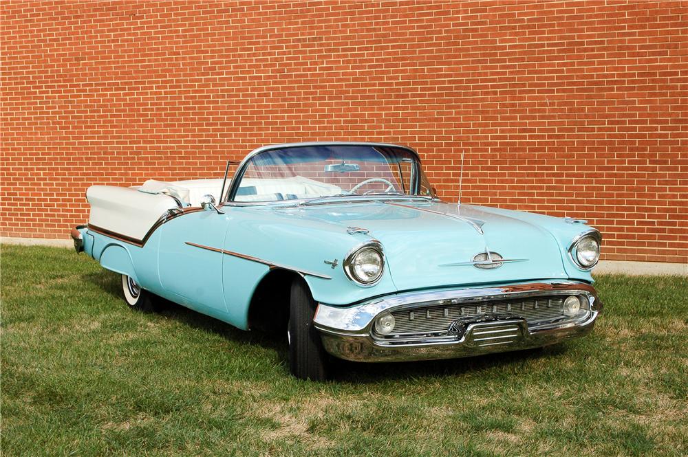 1957 OLDSMOBILE SUPER 88 J2 CONVERTIBLE