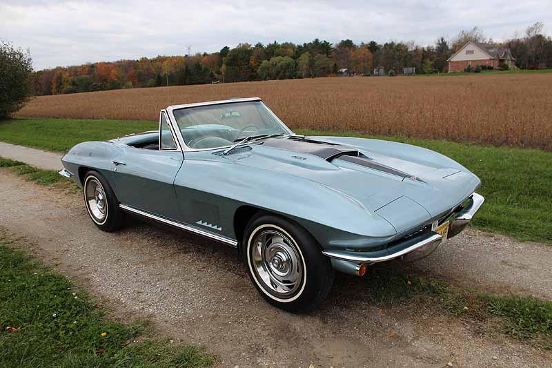 1967 CHEVROLET CORVETTE CONVERTIBLE