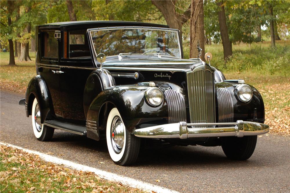 1941 PACKARD 160 LIMOUSINE