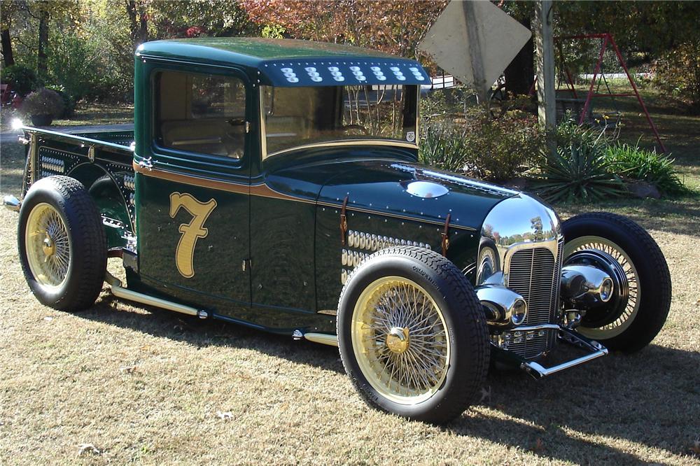 1932 FORD CUSTOM PICKUP