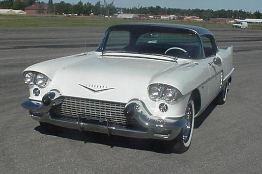 1957 CADILLAC ELDORADO BROUGHAM 4 DOOR SEDAN