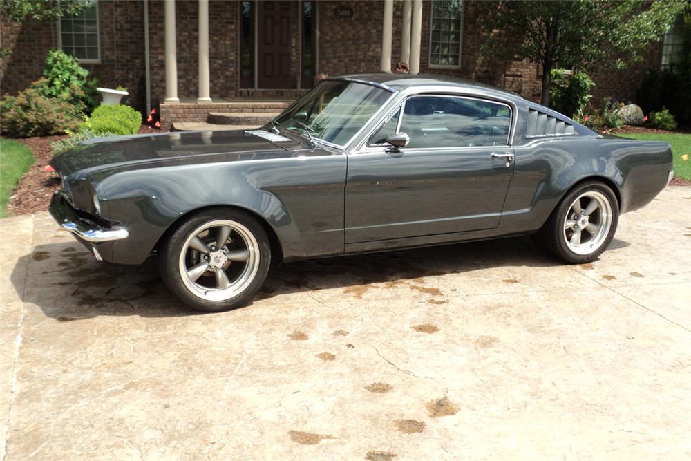 1965 FORD MUSTANG CUSTOM FASTBACK