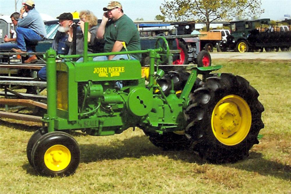 2013 CUSTOM BUILT JOHN DEERE 1/4 SCALE TRACTOR REPLICA