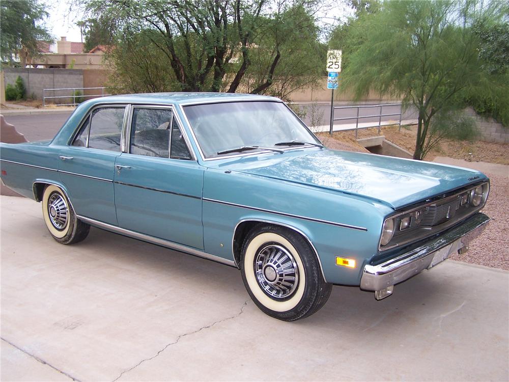 1970 PLYMOUTH VALIANT 4 DOOR SEDAN