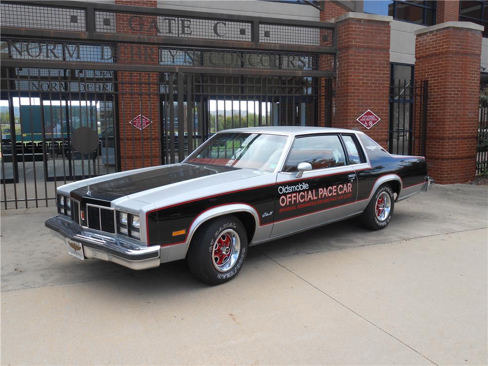 1977 OLDSMOBILE 88 INDY PACE CAR