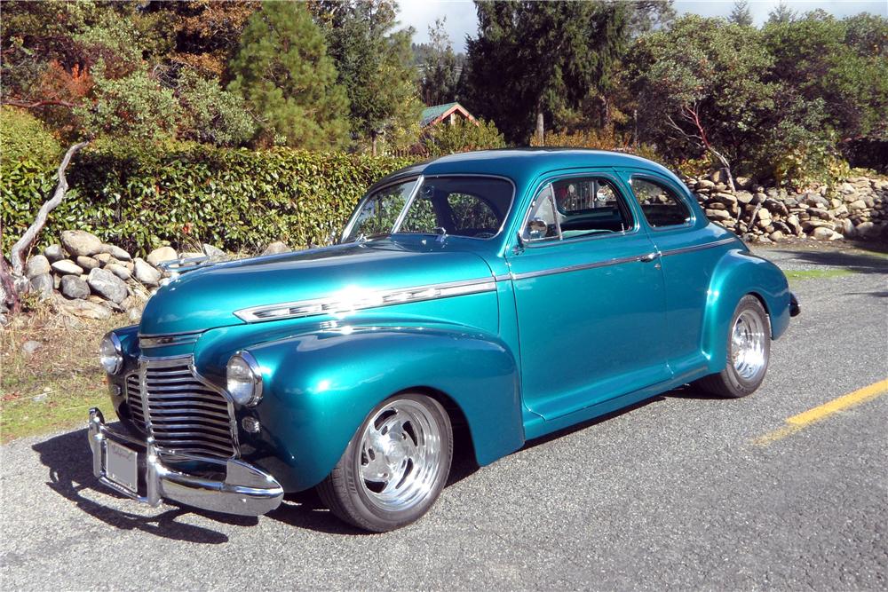 1941 CHEVROLET CUSTOM 2 DOOR COUPE