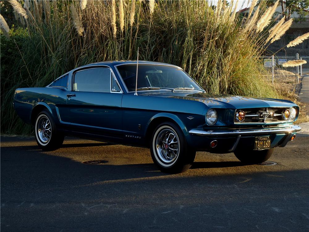 1965 FORD MUSTANG FASTBACK