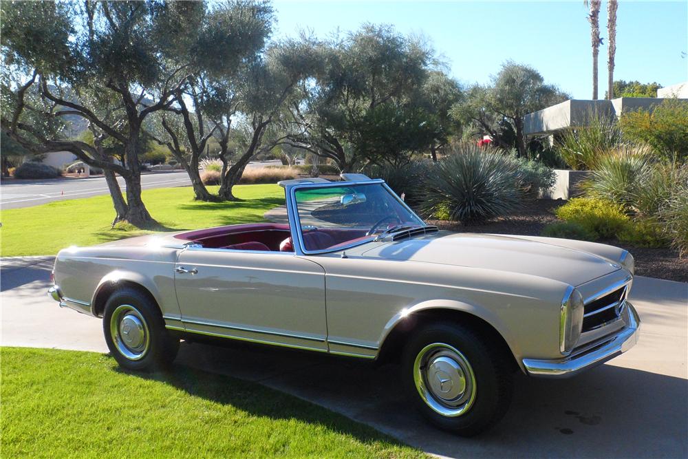 1967 MERCEDES-BENZ 230 ROADSTER