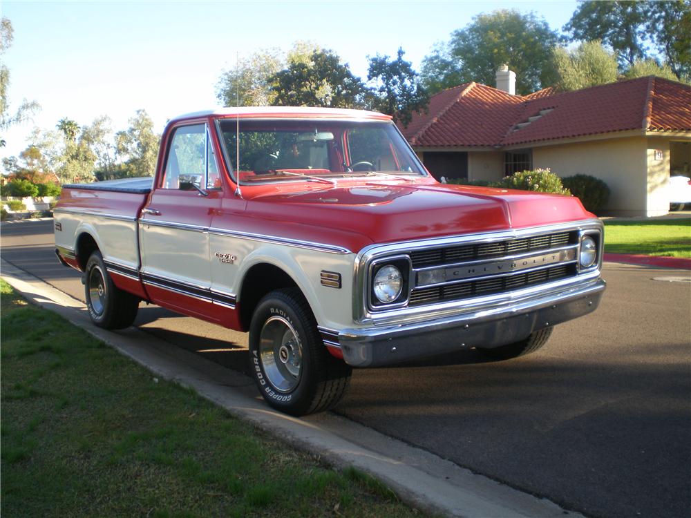 1969 CHEVROLET SHORT BED CUSTOM  PICKUP