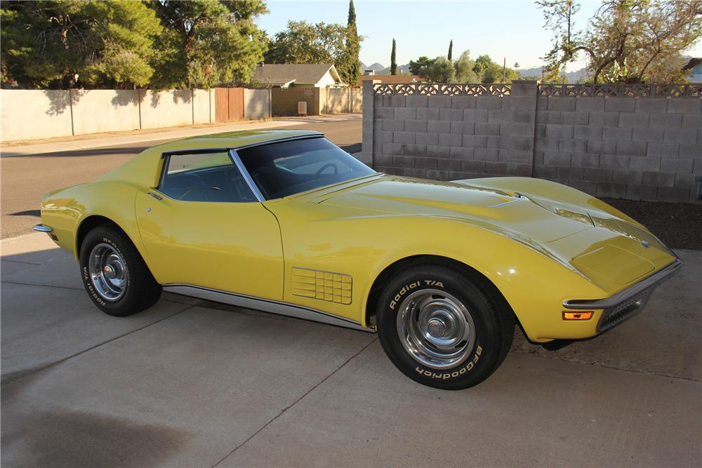 1970 CHEVROLET CORVETTE 2 DOOR COUPE