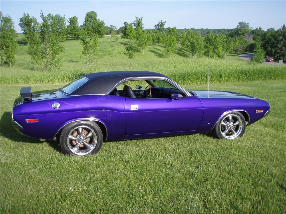 1971 DODGE CHALLENGER 2 DOOR COUPE