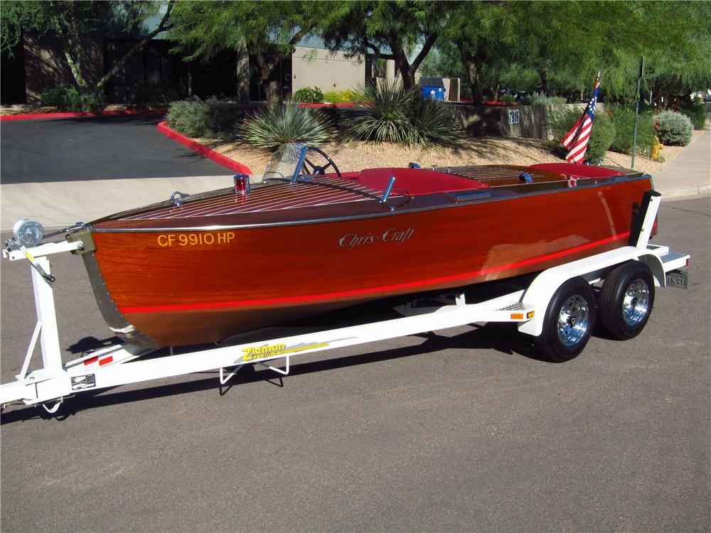 1934 CHRISCRAFT 52 16 FOOT BOAT & TRAILER