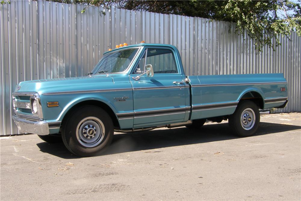 1969 CHEVROLET C-20 PICKUP