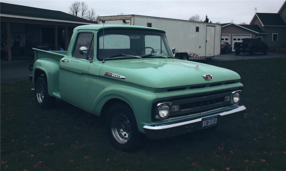 1961 FORD F-100 PICKUP