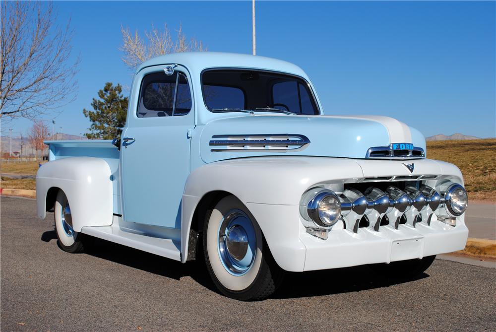 1951 FORD F-3 CUSTOM PICKUP