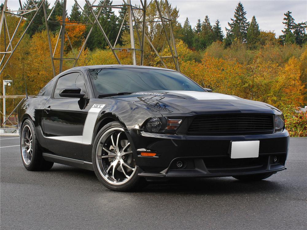 2010 FORD MUSTANG CUSTOM 2 DOOR COUPE